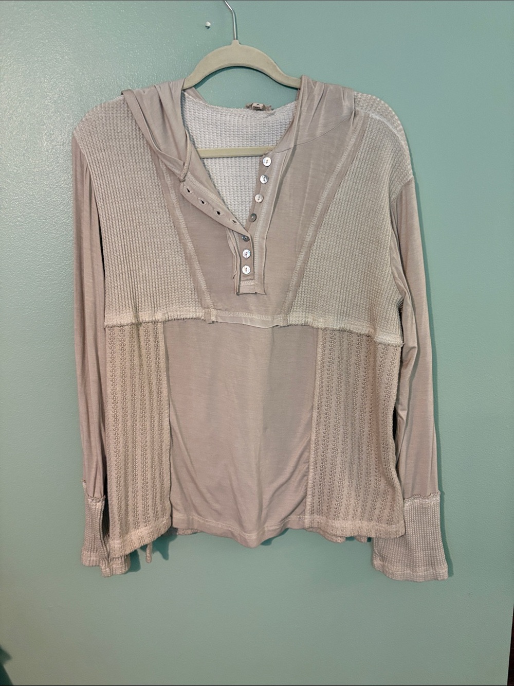 POL Light Taupe Layered Knit Hooded Top